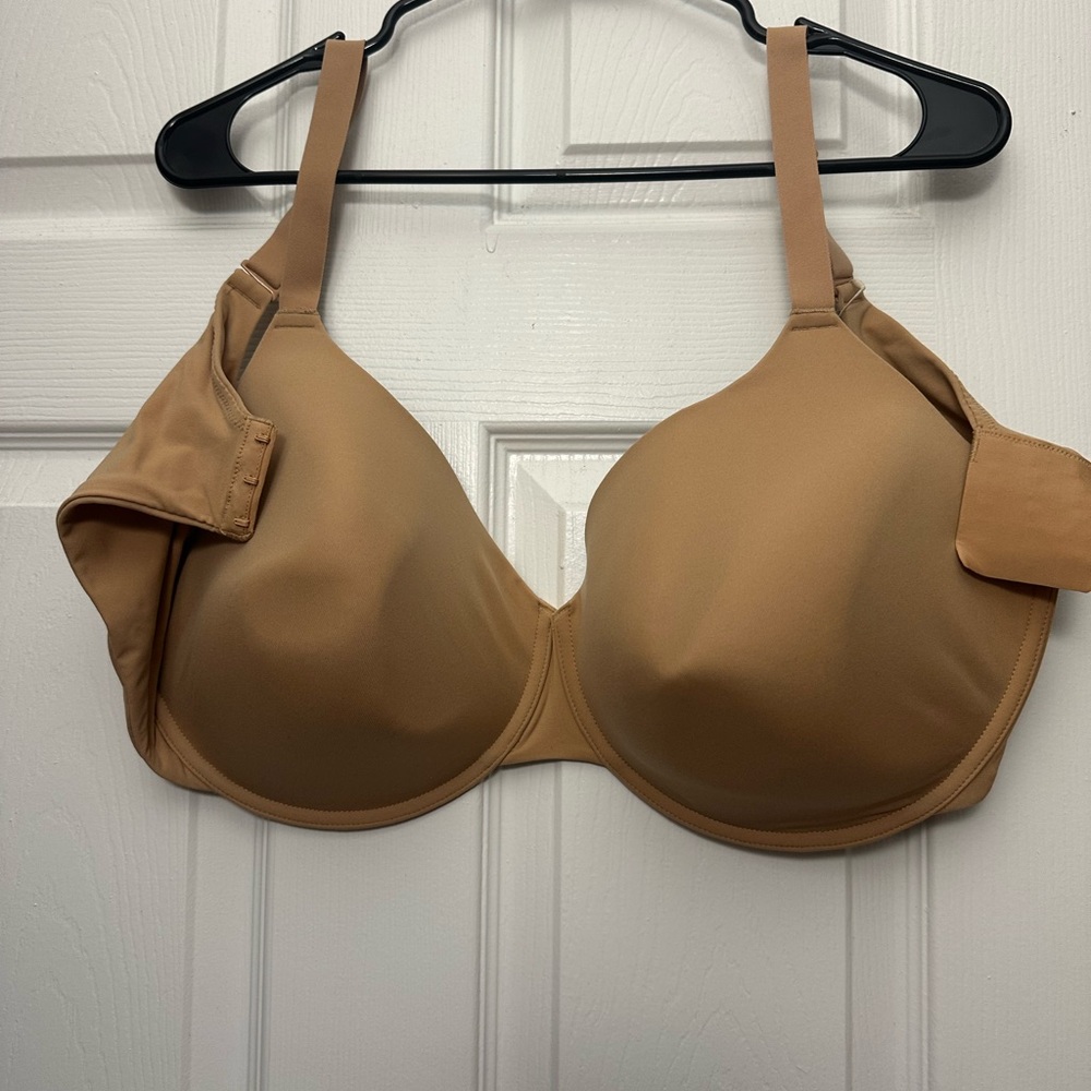 SKIMS Fits Everybody T-Shirt Bra